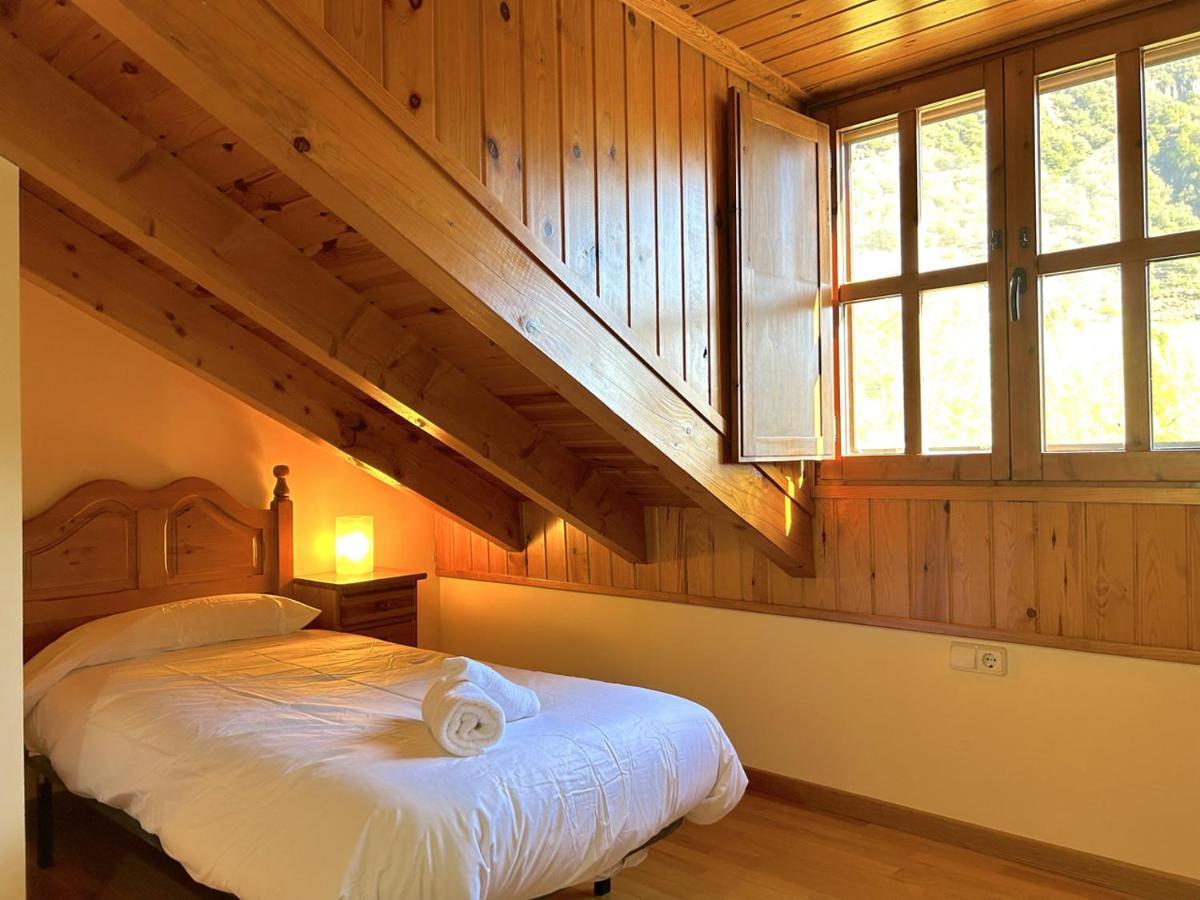 Duplex Familiar I De Muntanya A Escalo By Rural D'Aneu公寓 外观 照片