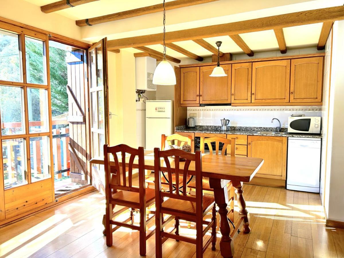 Duplex Familiar I De Muntanya A Escalo By Rural D'Aneu公寓 外观 照片